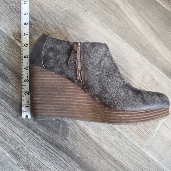 Dr. Scholl's Harlie brown wedge bootie - Picture 6 of 9